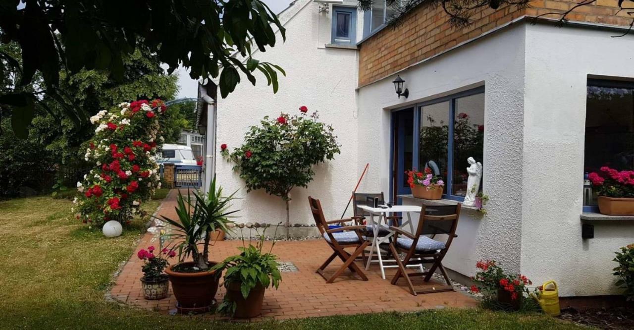 Hering Fewo I Apartment Terrace Wiek auf Ruegen Luaran gambar